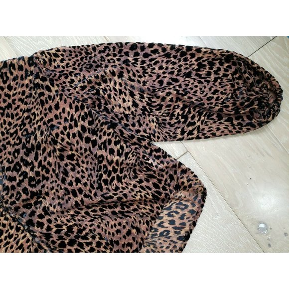 FREE PEOPLE Sheer Loose Leopard Print Blouse Top Medium Women's V Neck Boho - Picture 4 of 10